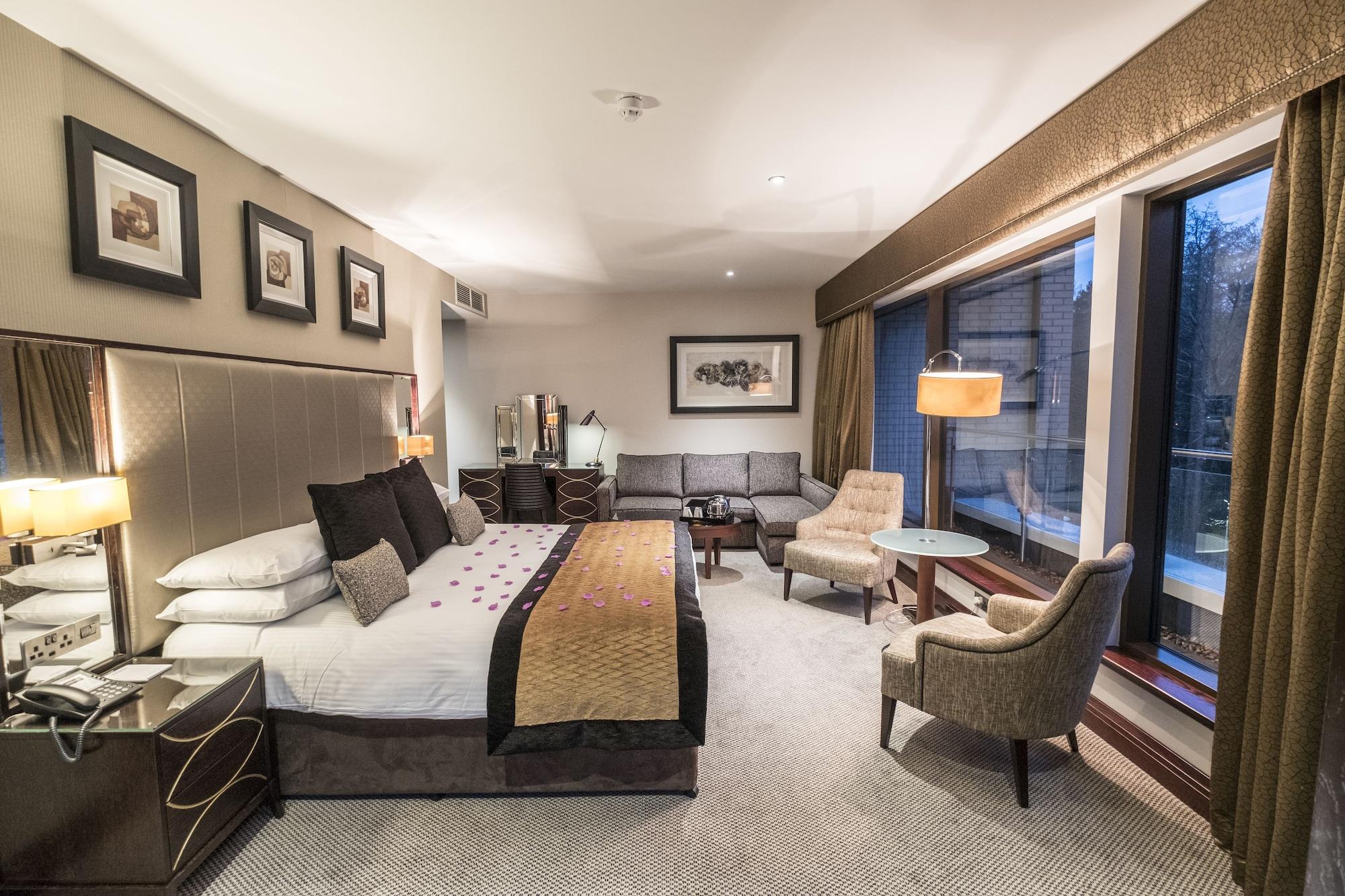 Parklands Hotel & Country Club Newton Mearns Exteriör bild