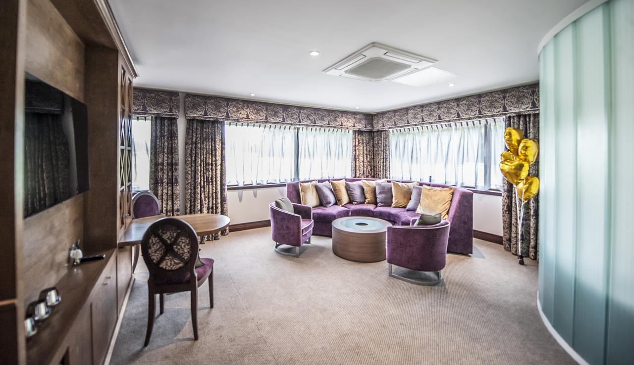Parklands Hotel & Country Club Newton Mearns Exteriör bild