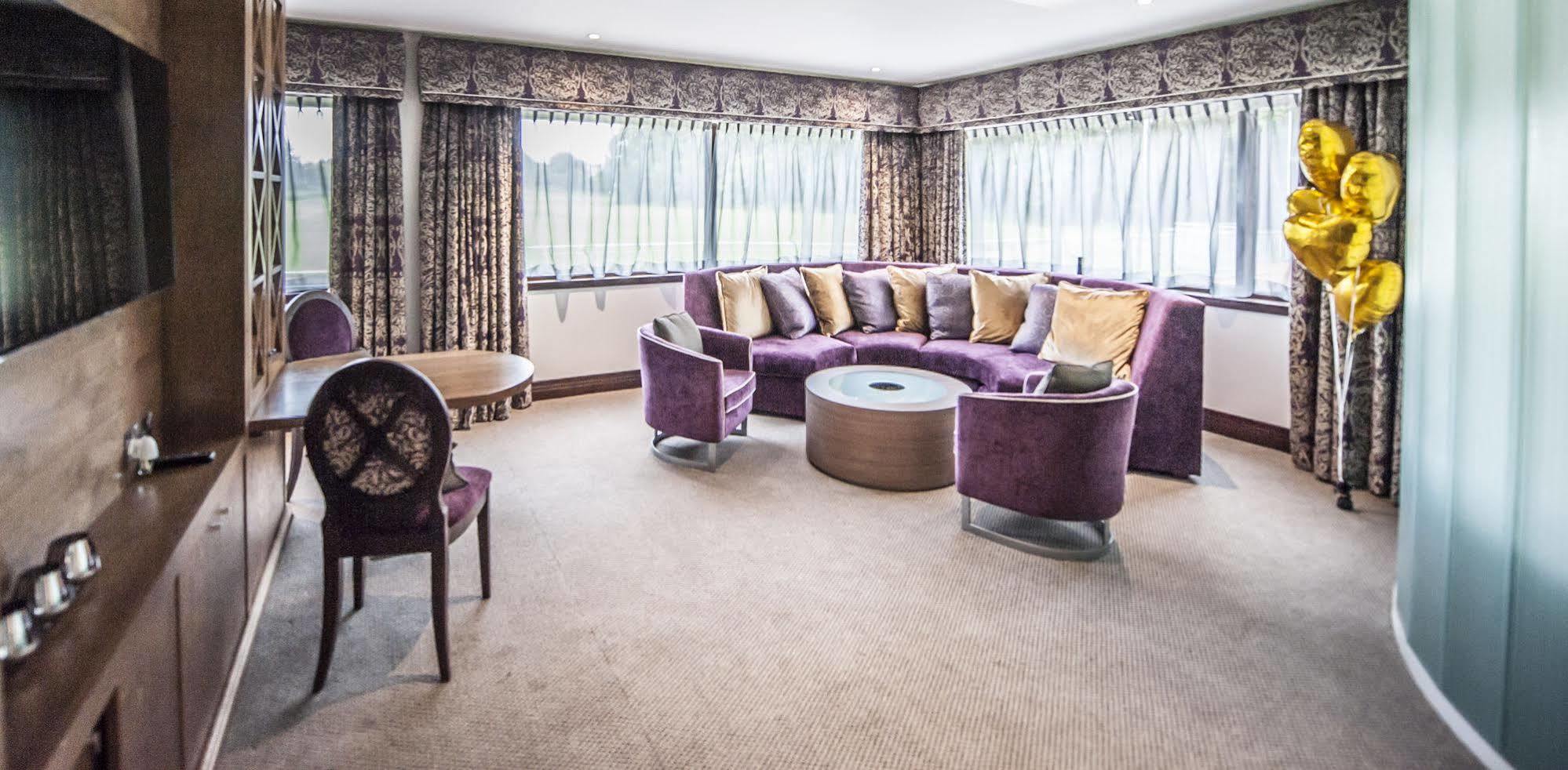 Parklands Hotel & Country Club Newton Mearns Exteriör bild